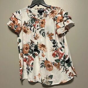 Liz Claiborne white floral blouse with flutter sleeve